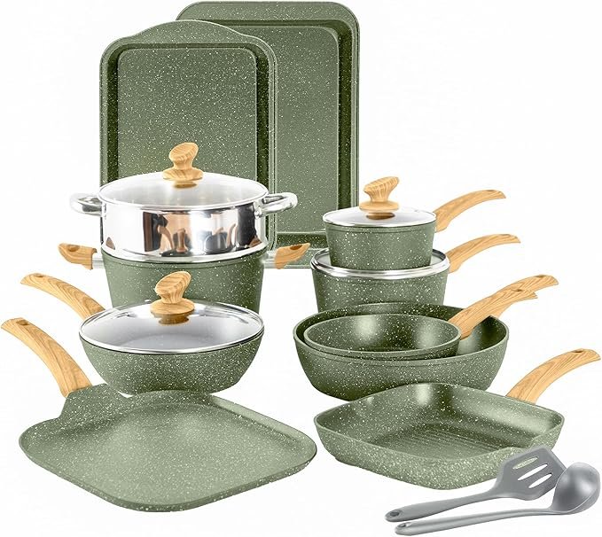 Conjunto de 17 panelas e frigideiras antiaderentes